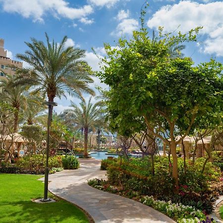 Gorgeous 2Br In Fairmont Appartement Dubai Buitenkant foto