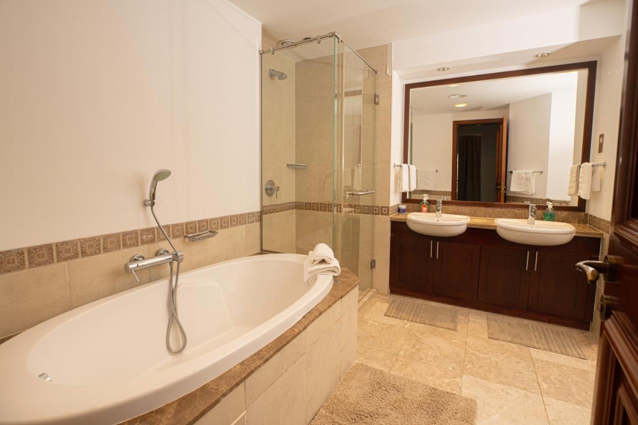Gorgeous 2Br In Fairmont Appartement Dubai Buitenkant foto